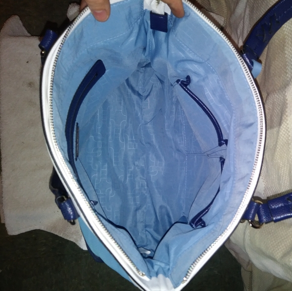 Purse - Picture 3 of 8